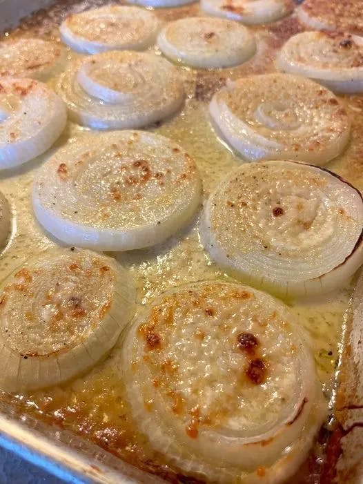 Titelbild für Roasted Parmesan Creamed Onions