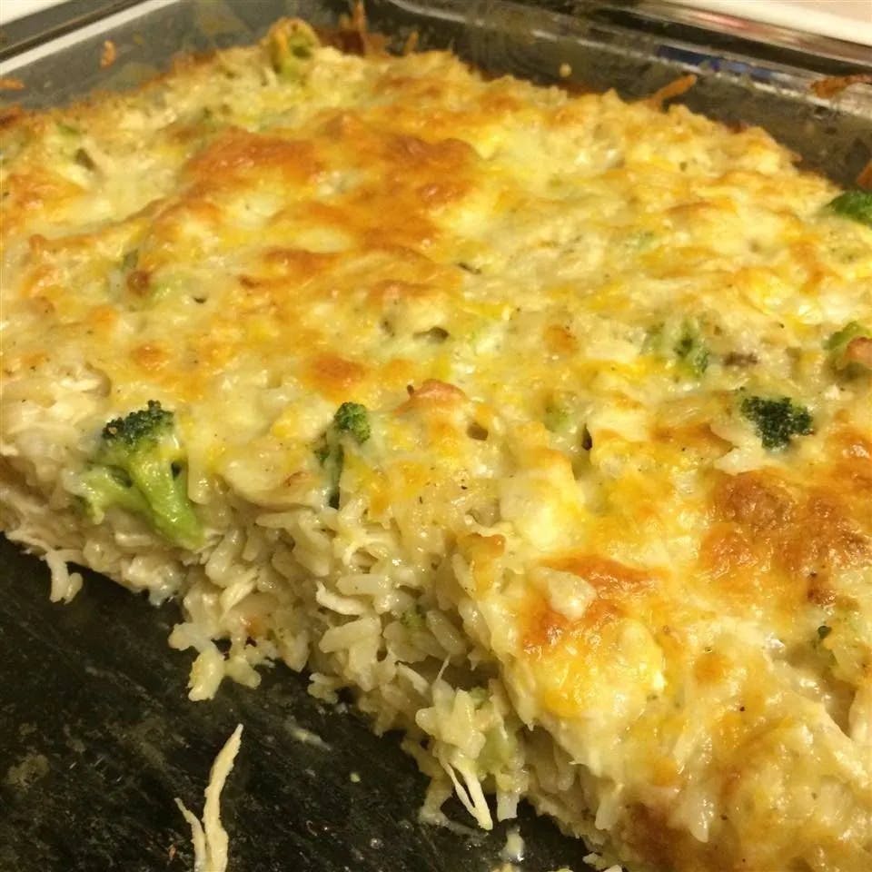 Titelbild für One Pot Cheesy Chicken Broccoli & Rice Casserole