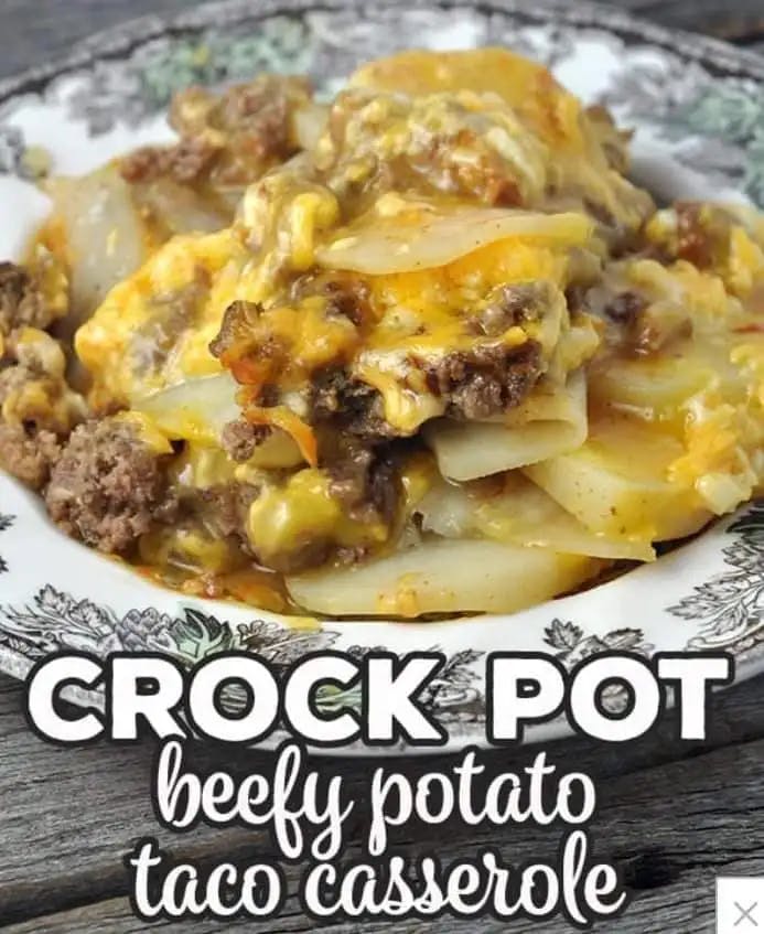 Titelbild für crock pot beefy potato taco casserole