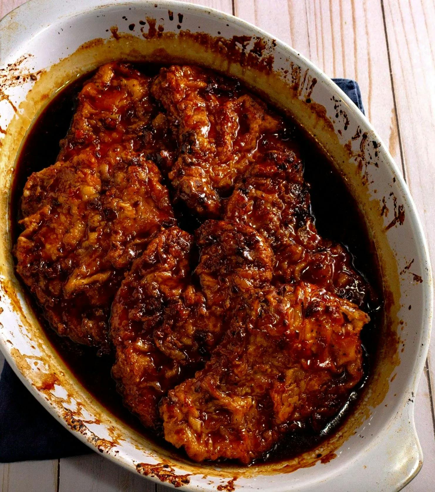 Titelbild für Pork Chops with a Crunchy Honey Garlic Sauce