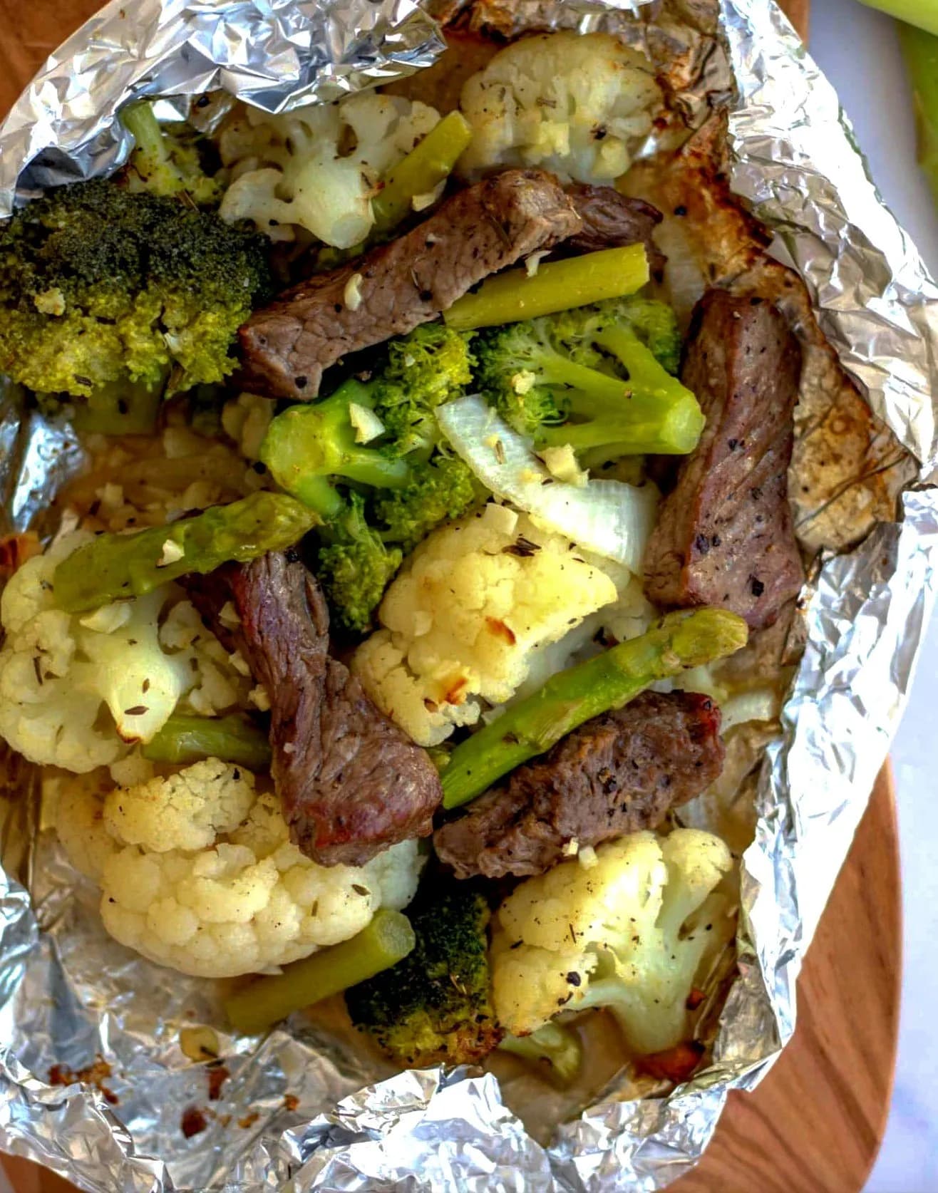 Titelbild für Garlic Steak Foil Packets