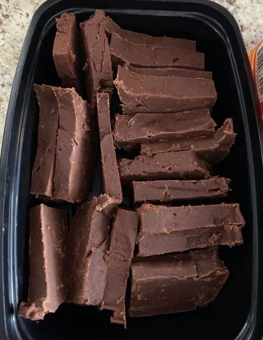 Titelbild für Mom’s Easy Fudge