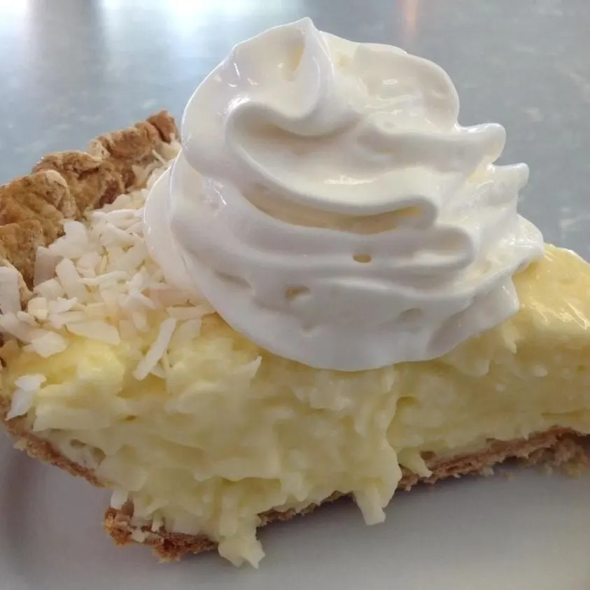 Titelbild für The Absolute Best Coconut Cream Pie