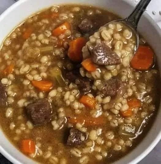 Titelbild für Beef And Barley Soup