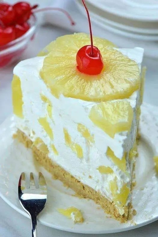 Titelbild für No-Bake Pineapple Cream Dessert