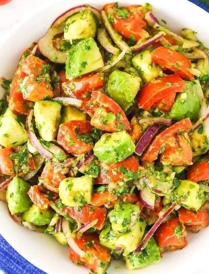 Titelbild für Tomato Avocado Salad Recipe