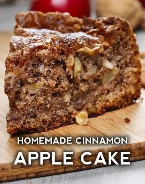 Titelbild für How to make Cinnamon Apple Cake ￼