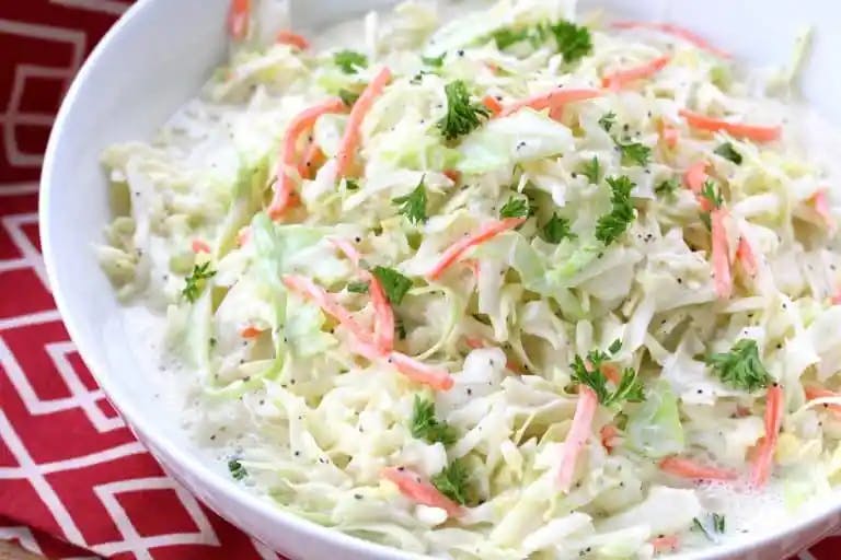 Titelbild für Best Coleslaw Salad